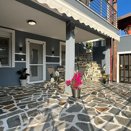 アパート Aem House *